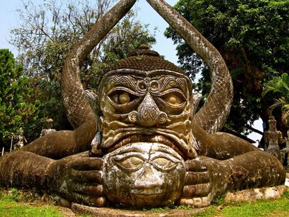 Picture of Bouddha Park - Traditional dance performance