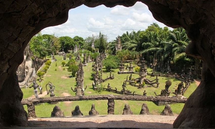 Picture of Talat Sao Market & Buddha Park in Vientiane