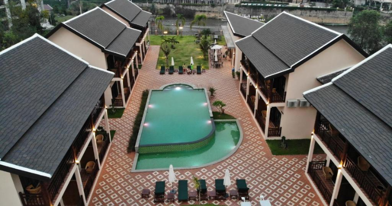 Swimming Pool Saksiri Riverside Hotel