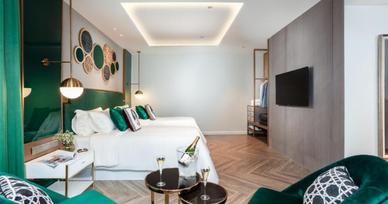room La Seine Hotel