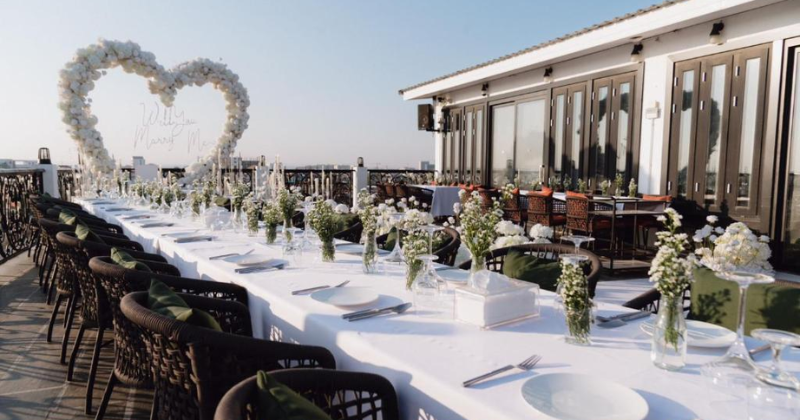 outdoor La Seine Hotel